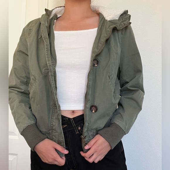 ARMY GREEN THICK BOMBER JACKET - Picture 1 of 4